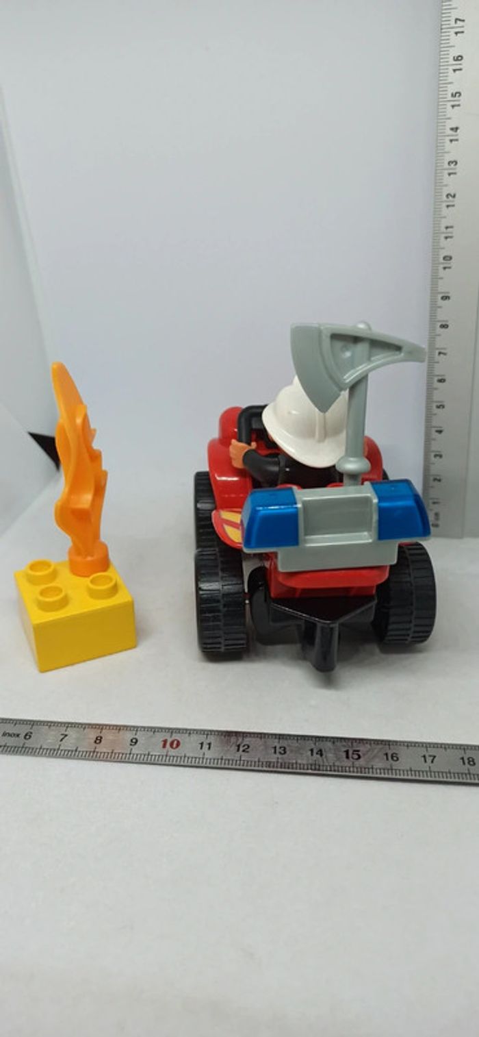 Véhicule quad de pompier lego duplo avec feu - photo numéro 4