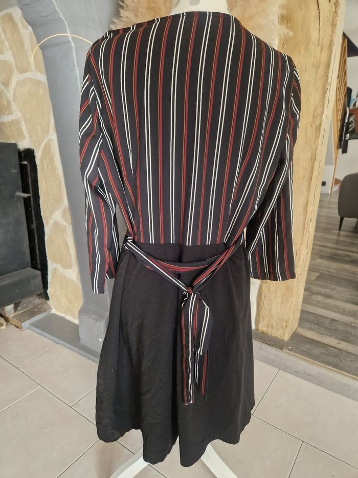 Robe etam taille 44 - photo numéro 2