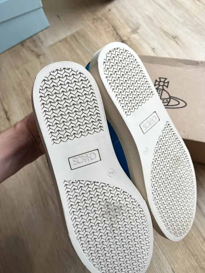 Vivienne Westwood Plimsol 44 - photo numéro 4