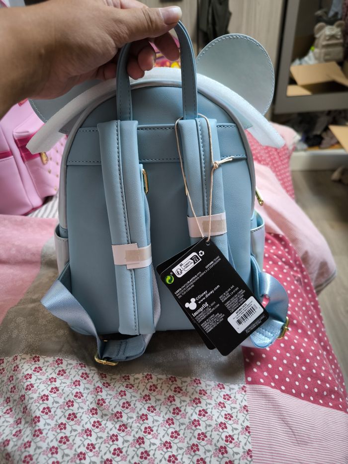Loungefly quilted bleu irisé - photo numéro 4