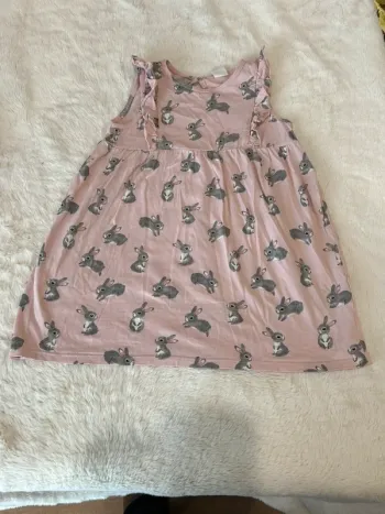 robe.