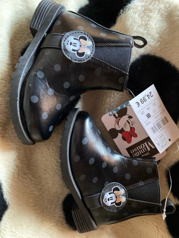 Bottines Minnie Disney taille 22