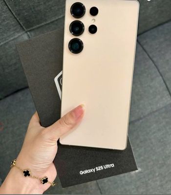 Samsung Galaxy S25 ultra