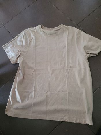 T-shirt primark taille L