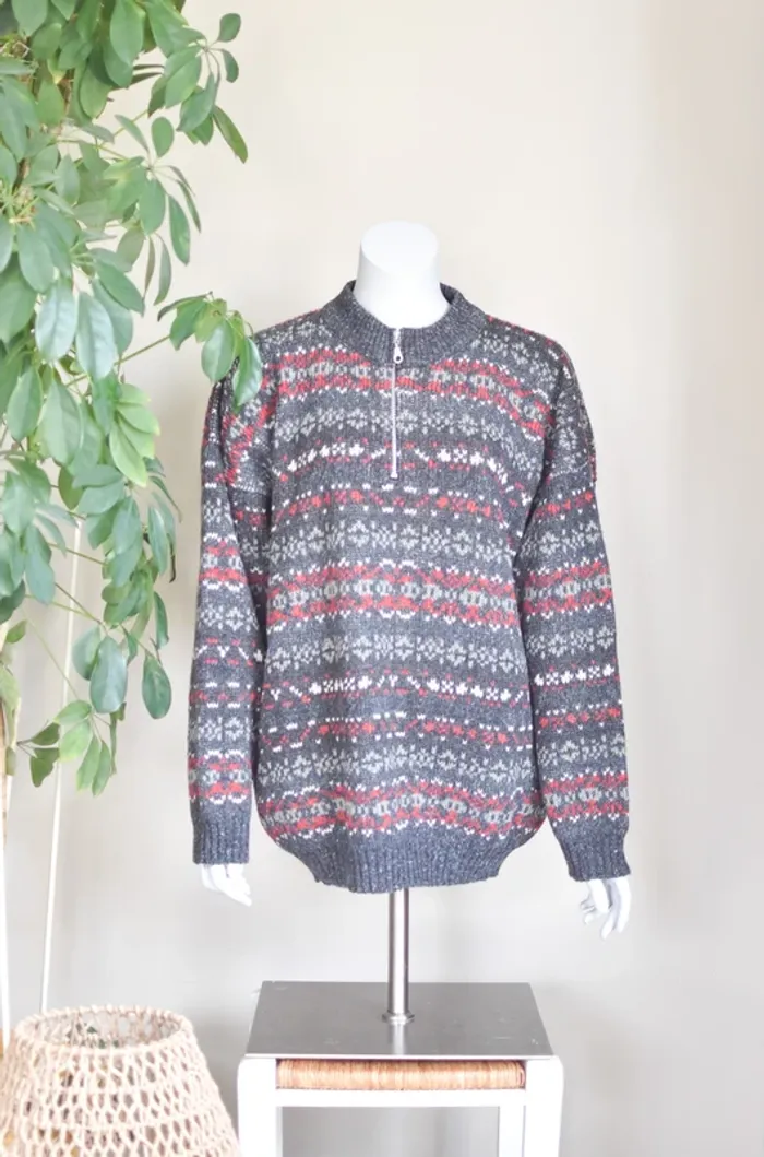 Pull Vintage Gout Culture Pull en taille L - Très bon état - photo numéro 5