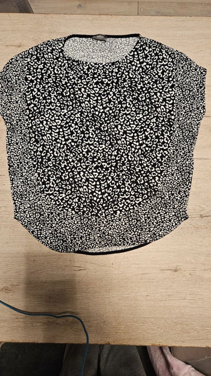 Blouse large noire avec dessin blanc, Yessica, taille - photo numéro 3