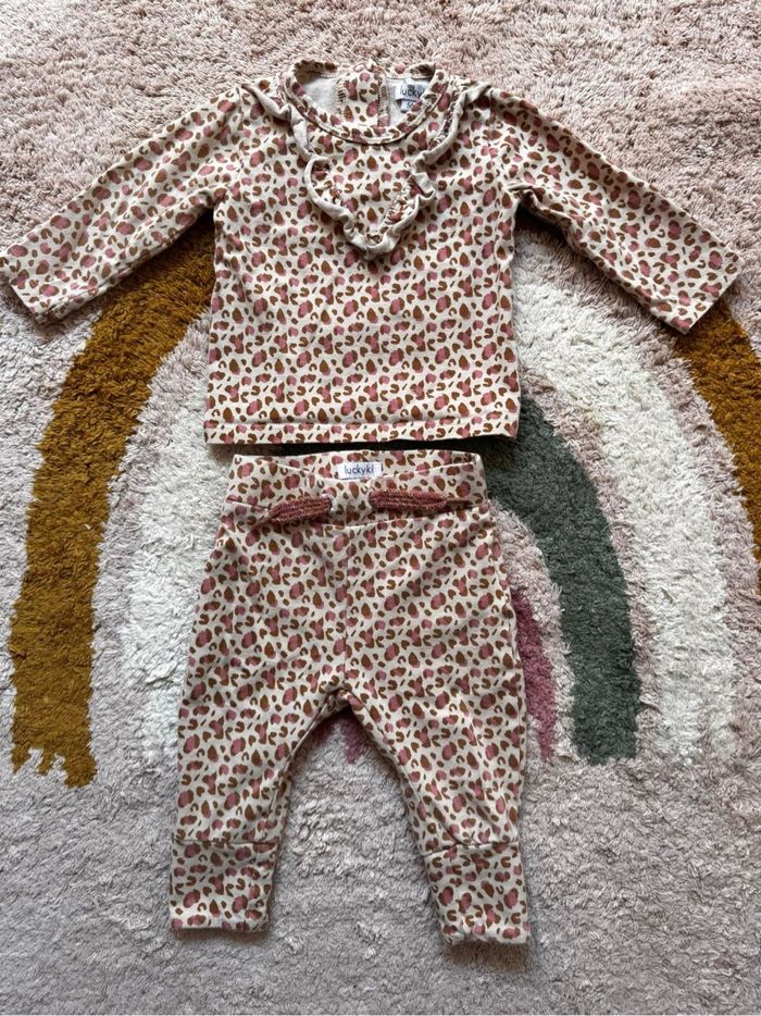 Ensemble léopard ( 1 mois )