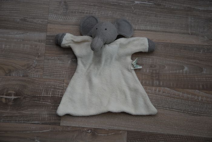 Doudou Plat Nanchen® Natur Eléphant Coton Bio Eponge (Kba) Gris Ecru 23cm