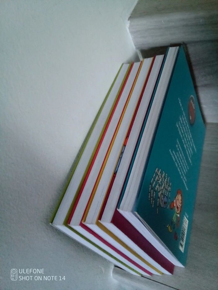 Lot de 5 bd mortelle Adèle de 1 à 5 - photo numéro 5