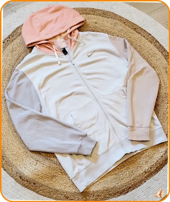 Veste à capuche Nike - Taille M Oversize - Homme - Très bon état - Blanc cassé - photo numéro 2