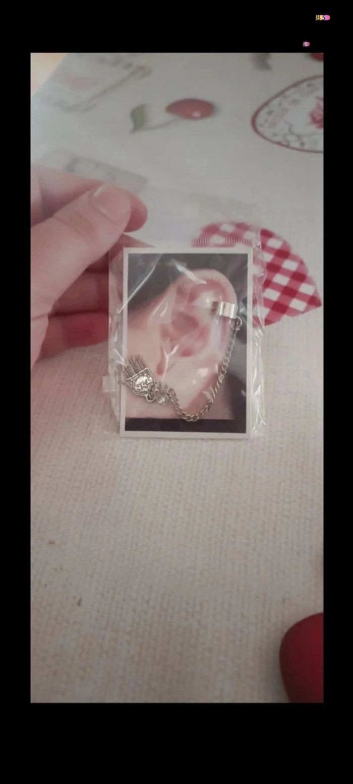 Mono boucle d'oreille