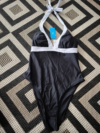 Maillot de bain cupshe taille S 36 neuf