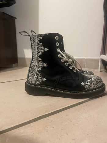 Dr.Martens