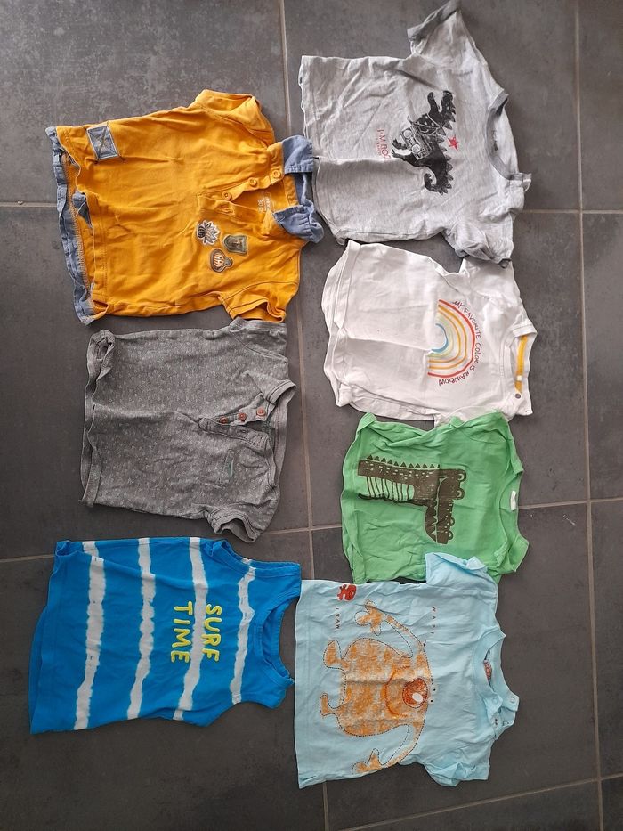 Lot 13 t-shirts 12mois - photo numéro 2