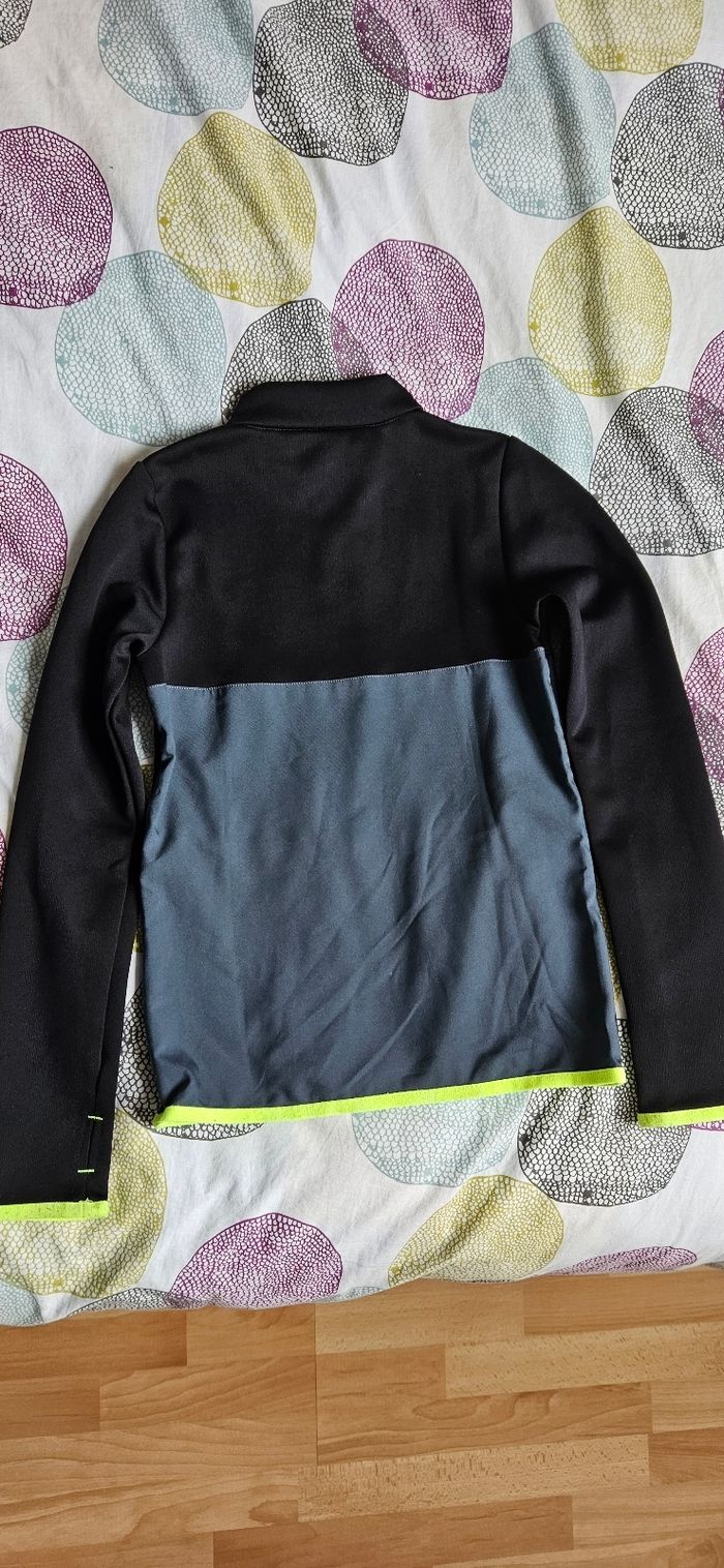 Lot 8 ans maillot + sweat football Kipsta - photo numéro 6