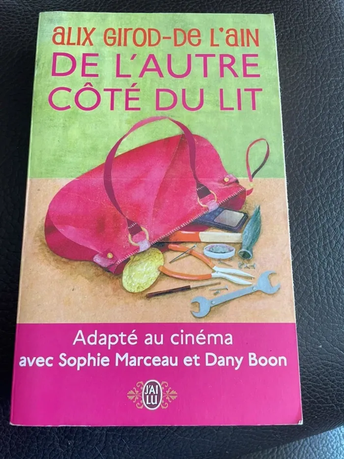 De l’autre côté du lit