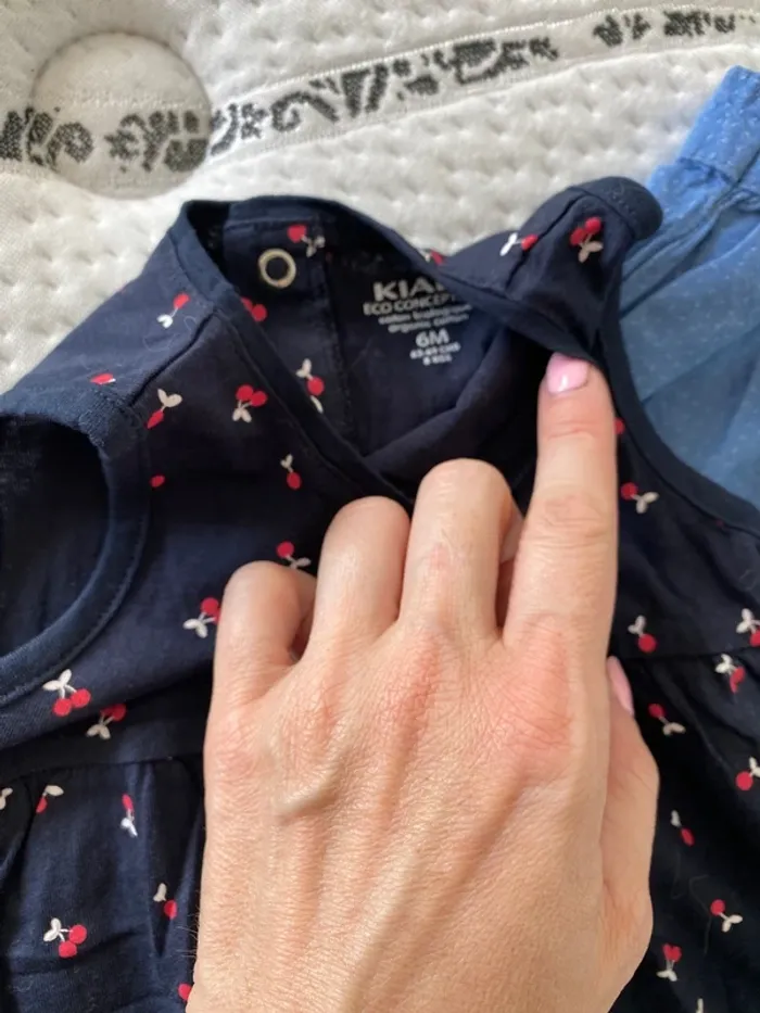 Lot de 2 robes - photo numéro 2