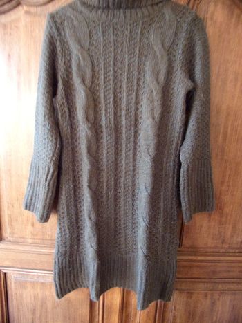 Belle robe pull - T. 40