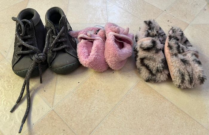 Lot chaussures et chaussons