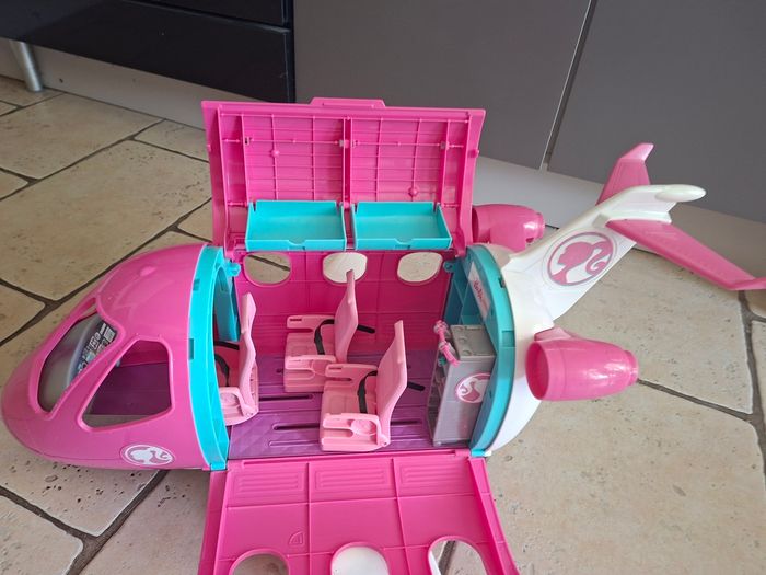 Avion de barbie - photo numéro 3