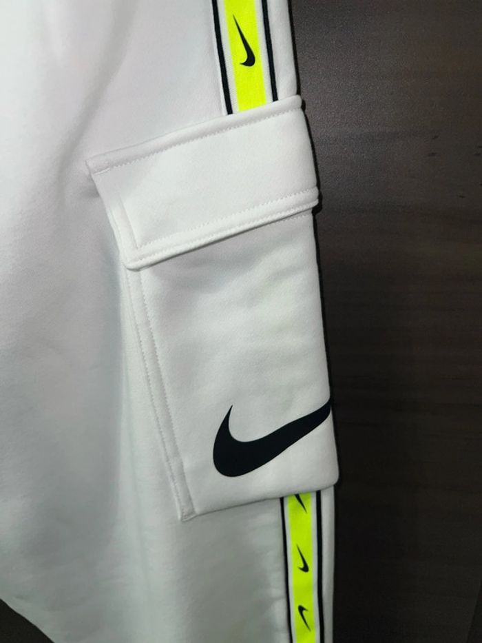 Jogging Nike homme taille L - photo numéro 3