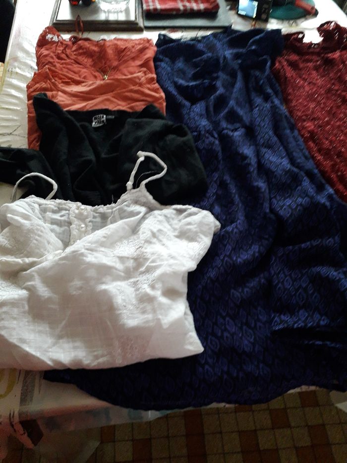 Vêtements femme - photo numéro 3