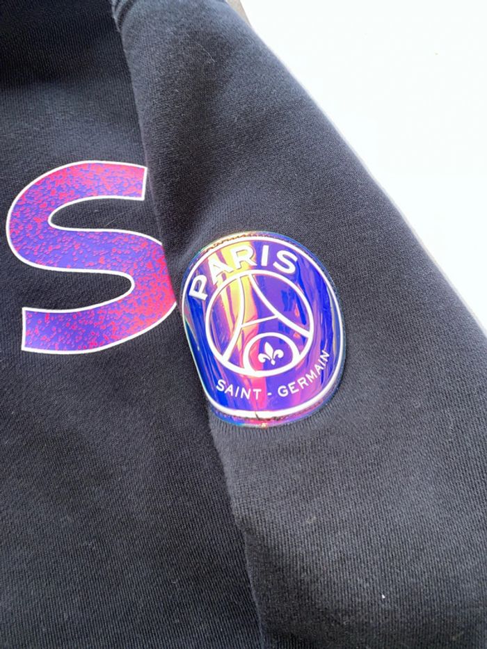 Sweat psg Jordan xs - photo numéro 2