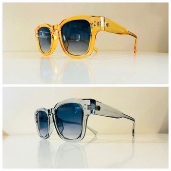 Lot de deux lunettes de soleil mixte grise et jaune transparentes UV protection catégorie 2 et 3