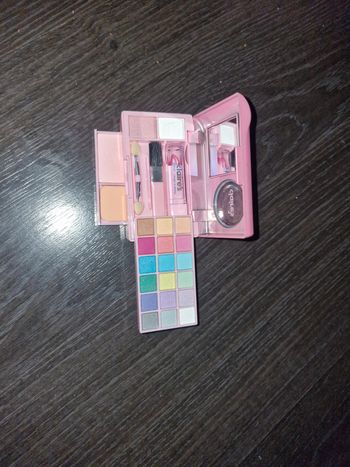 Pochette maquillage claire's