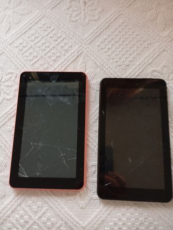 Lot 2 tablettes pour pièces