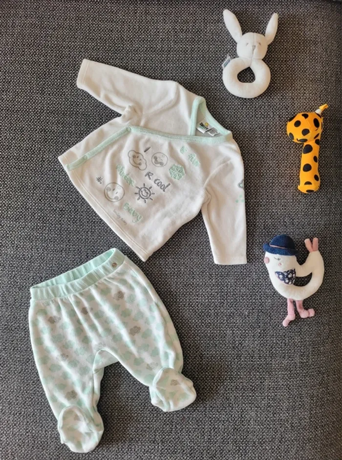 Pyjama velours 2 pièces 3 mois - photo numéro 5