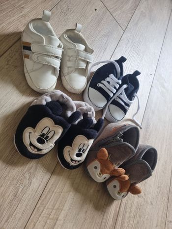 Lot chaussures chaussons