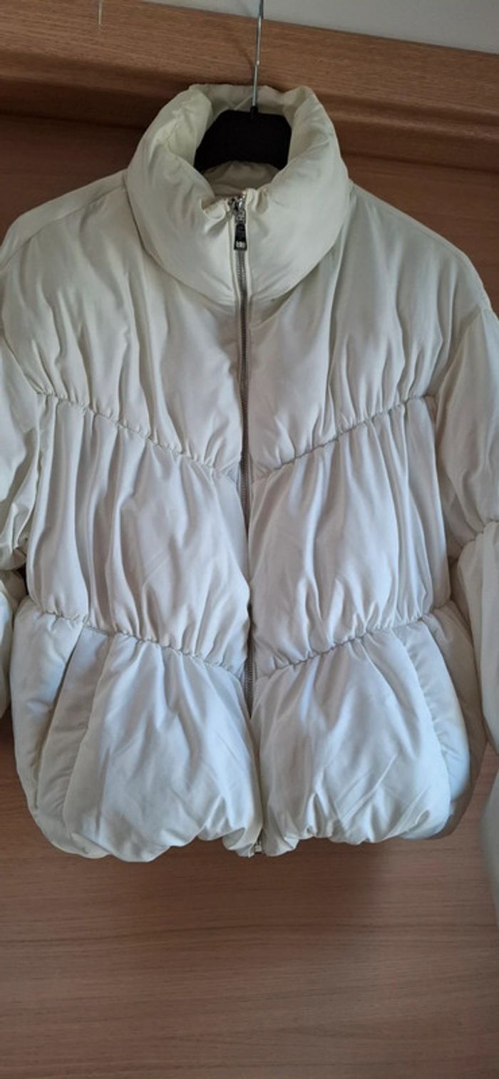 Doudoune blanche – Tendance & cosy - photo numéro 2