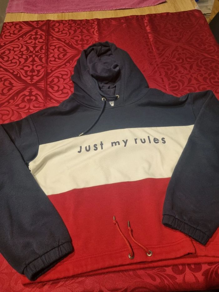 Sweat capuche - Taille M