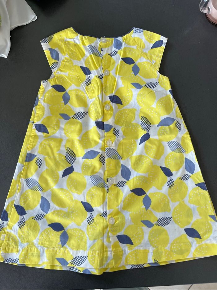 Robe Okaïdi taille 3 ans - photo numéro 2
