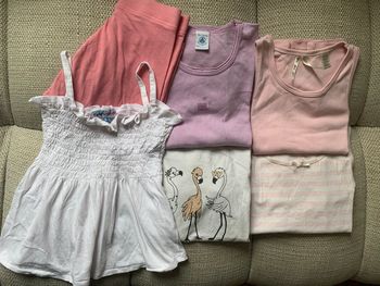 Lot 6 vêtements 8 ans