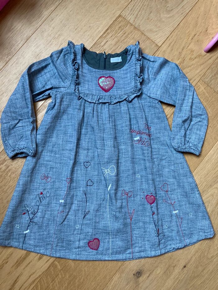 Superbe robe Orchestra grise 5 ans