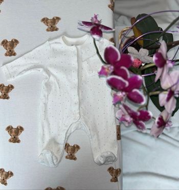 Pyjama léger taille 1 mois