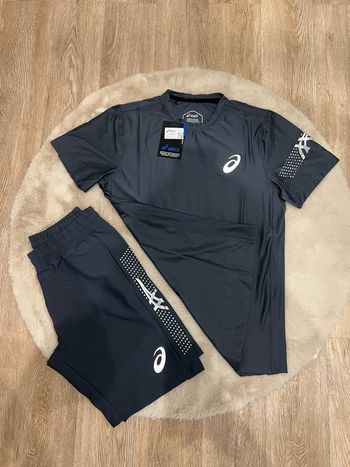 Ensemble short t-shirt Asics gris  M