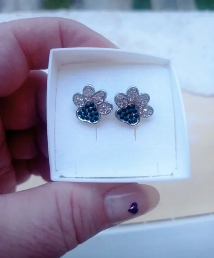 Boucles d'oreilles en argent Cristal en forme de pattes d'animaux - photo numéro 2