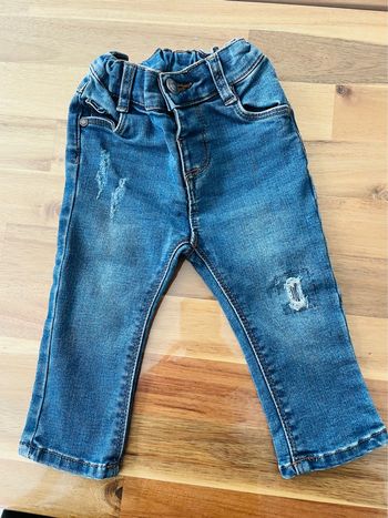 Jean 6 mois
