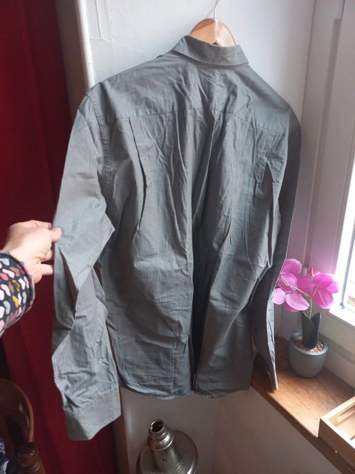 Magnifique chemise kaki tout âge ou sur chemise 42 - photo numéro 5