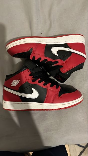 Air Jordan rouge 