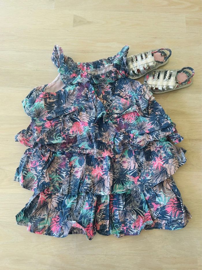 Robe 9 mois + sandales TAO