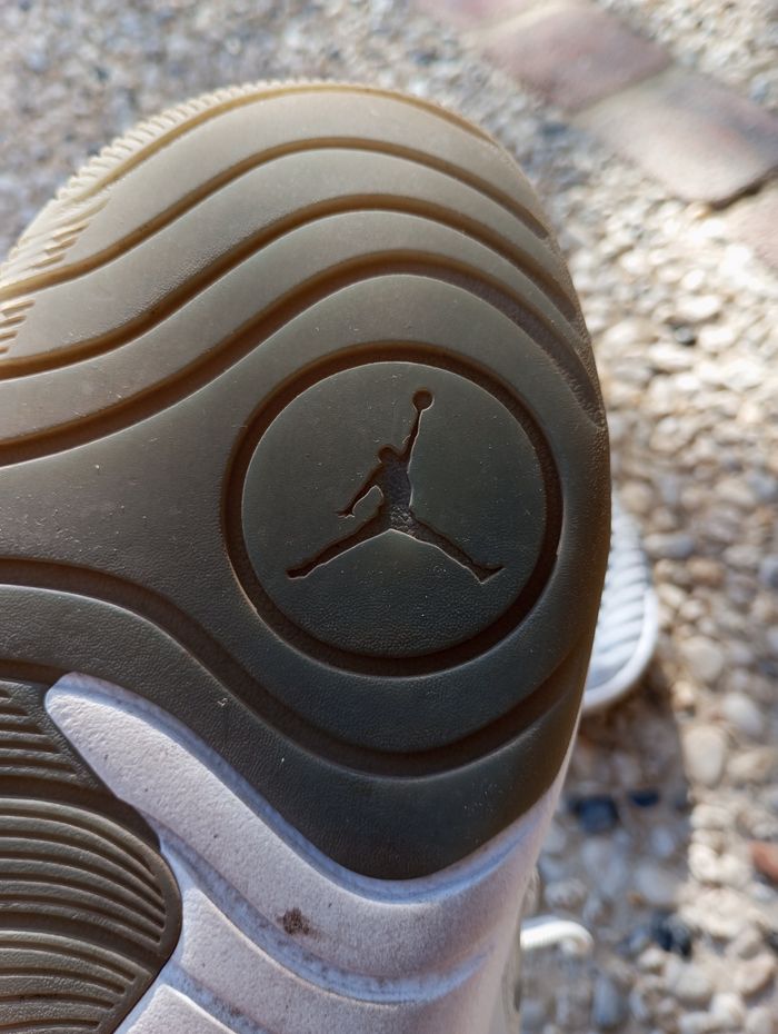 Chaussures de basket Jordan - photo numéro 3