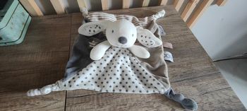 Doudou lapin marron Okaidi