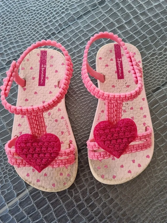 Claquettes Ipanema, pointure 22/23.