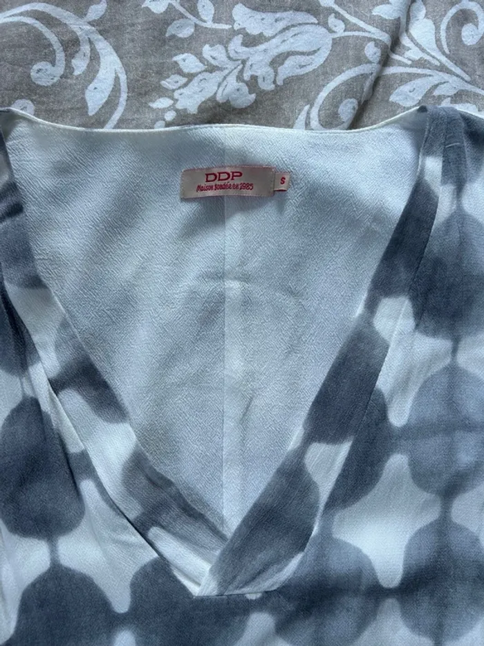 Robe ddp grise et blanche taille s - photo numéro 4
