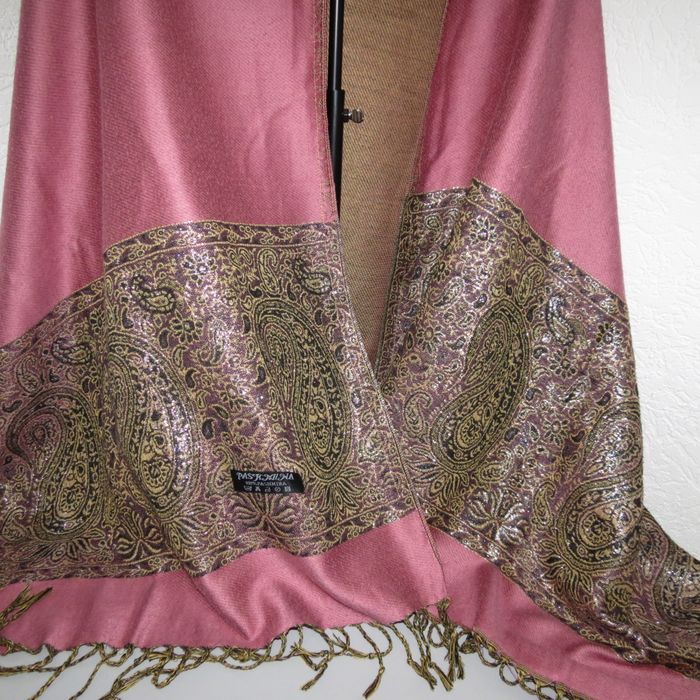 ✨ Écharpe / Châle pashmina bicolore – Rose ancien & motifs cachemire dorés ✨ - photo numéro 2