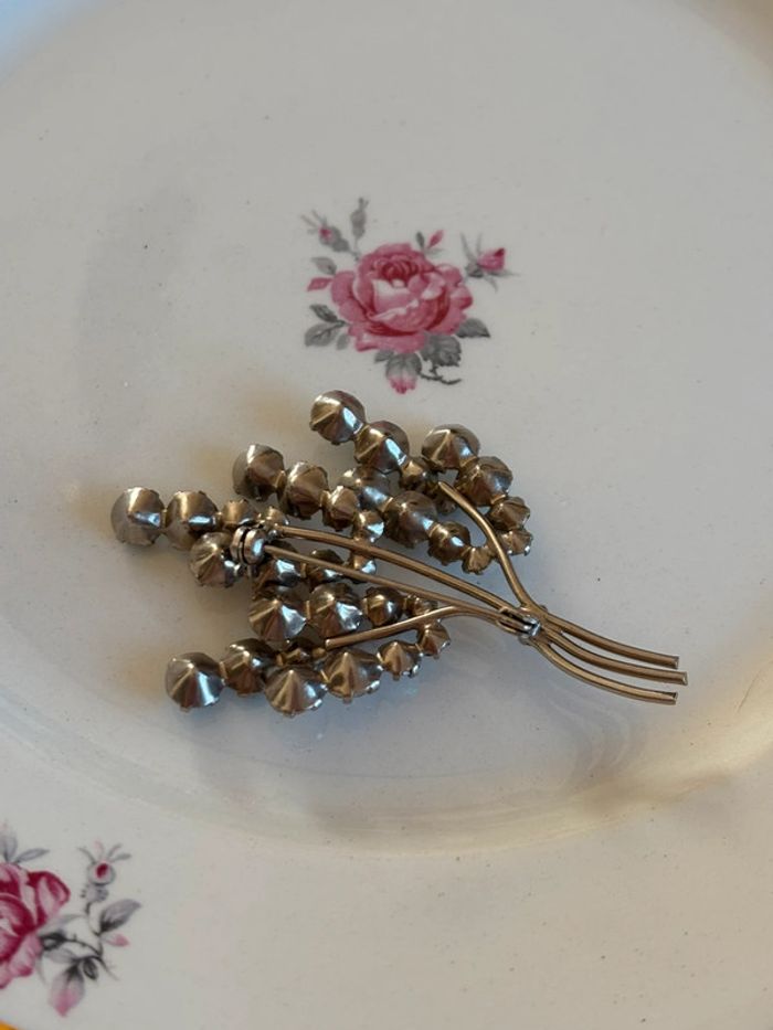 Broche avec cristaux - photo numéro 2